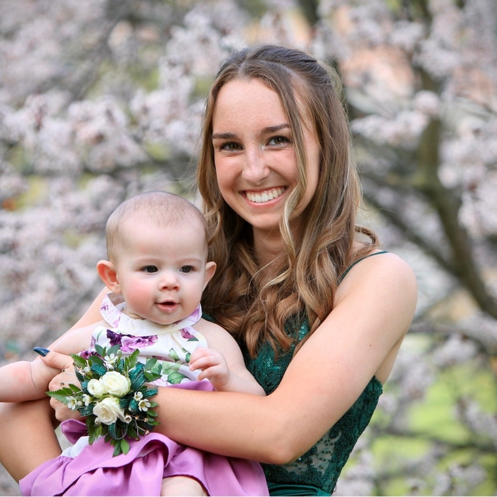 Meet your Posher, Jennica